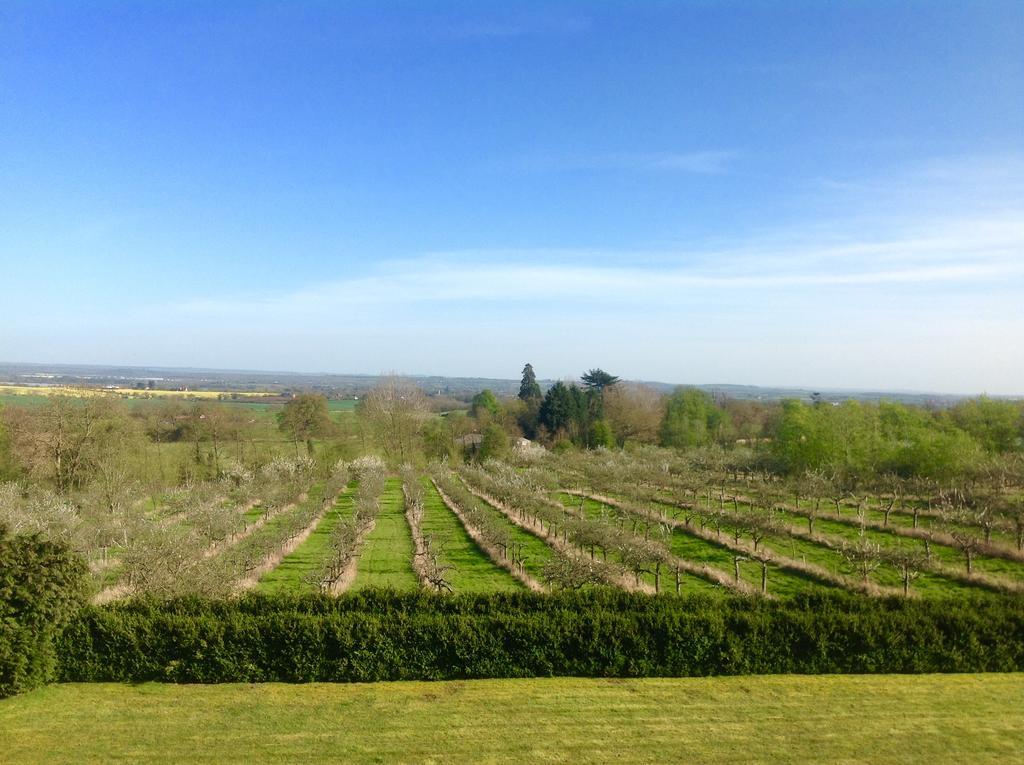 Shakespeare'S View Hotel Stratford-upon-Avon Bagian luar foto