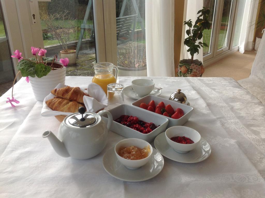 Shakespeare'S View Hotel Stratford-upon-Avon Bagian luar foto